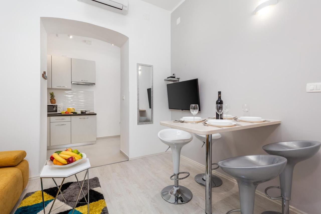 Rijeka With Love Center Apartment Exterior photo